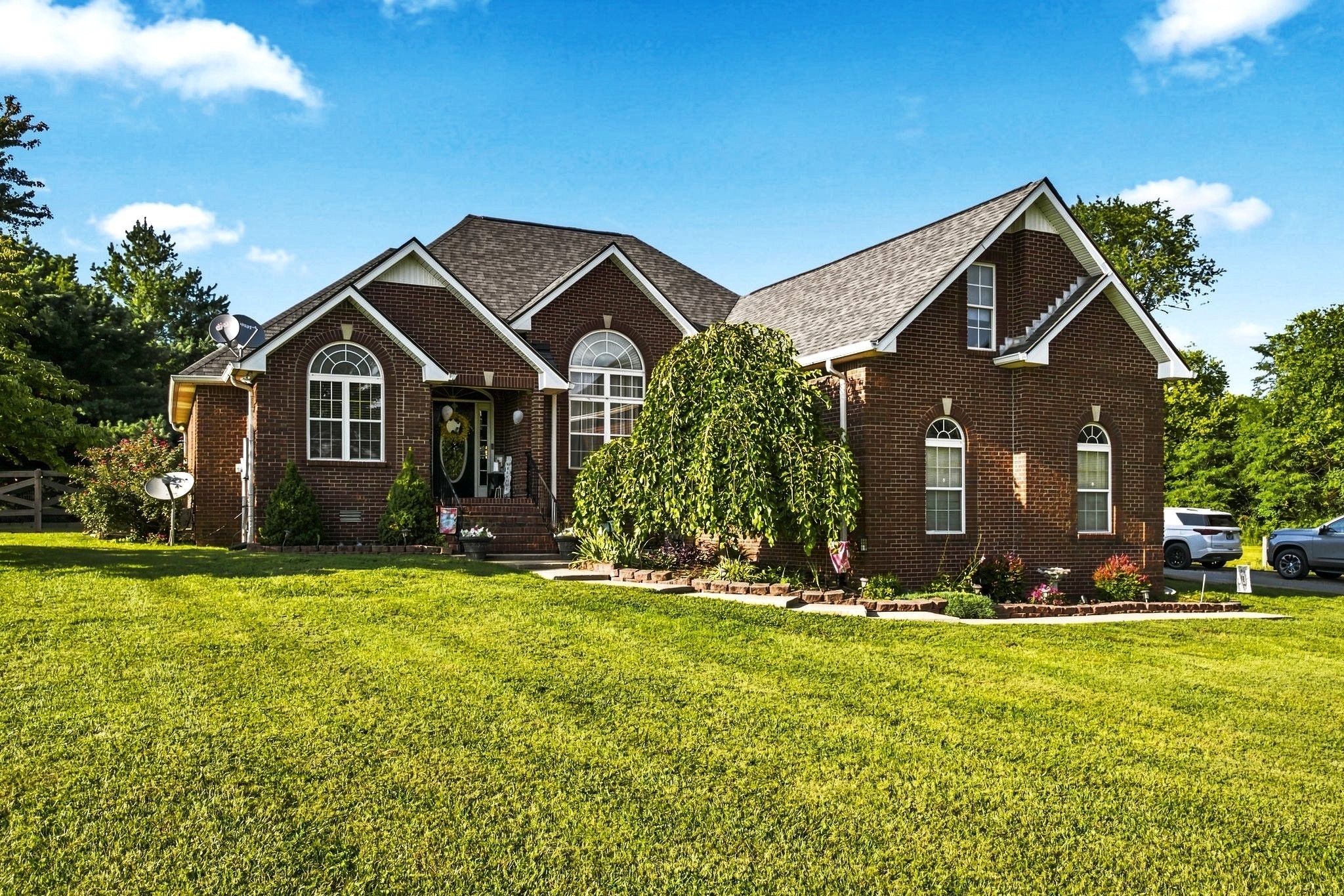 Home for sale in 8474 Guthrie Rd Cross Plains, TN