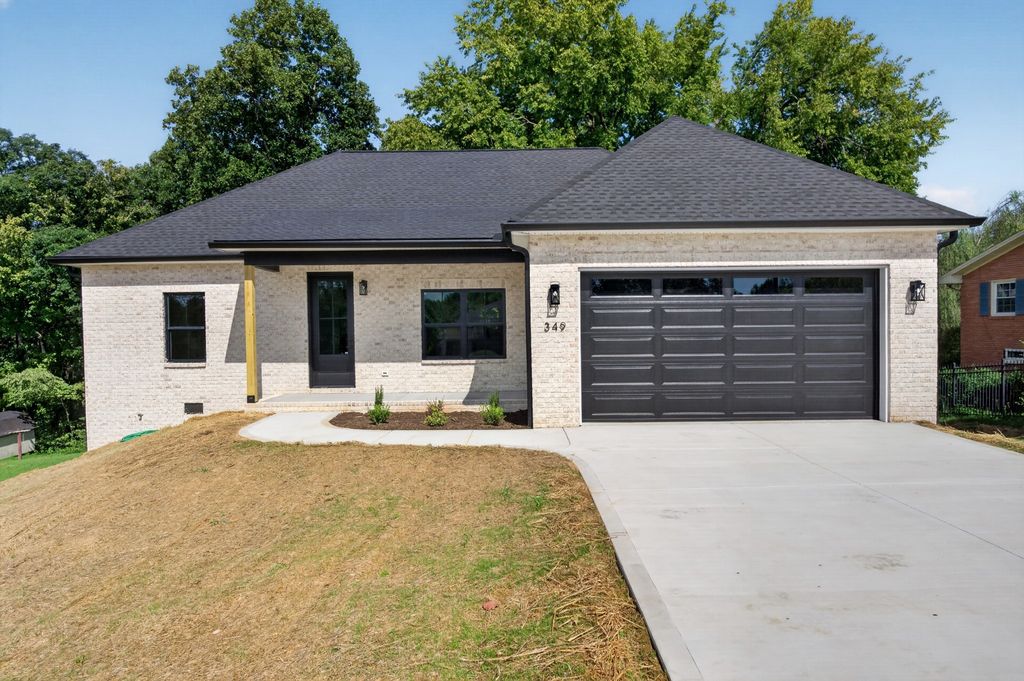 349 Shepherd Hills Rd, Cookeville