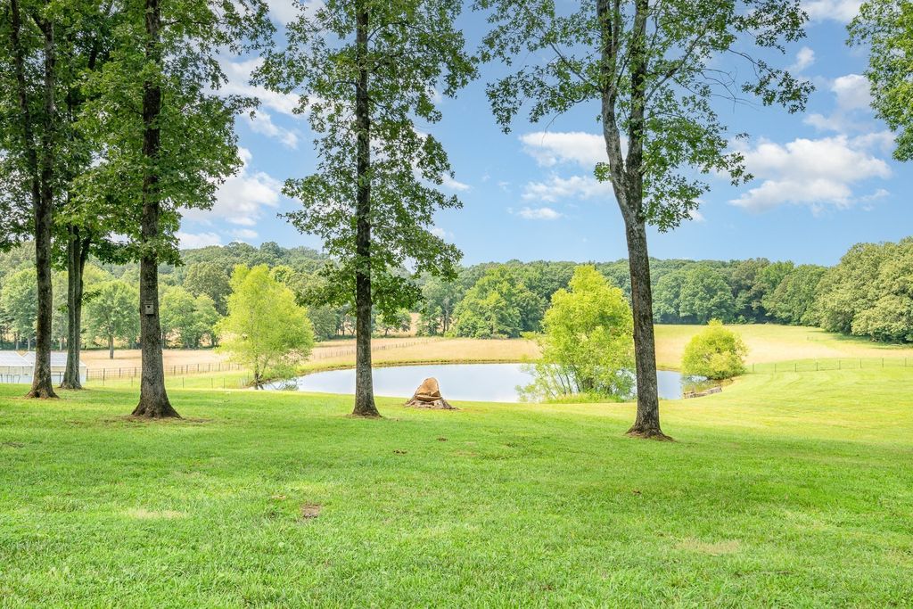 1640 Eno Rd, Dickson