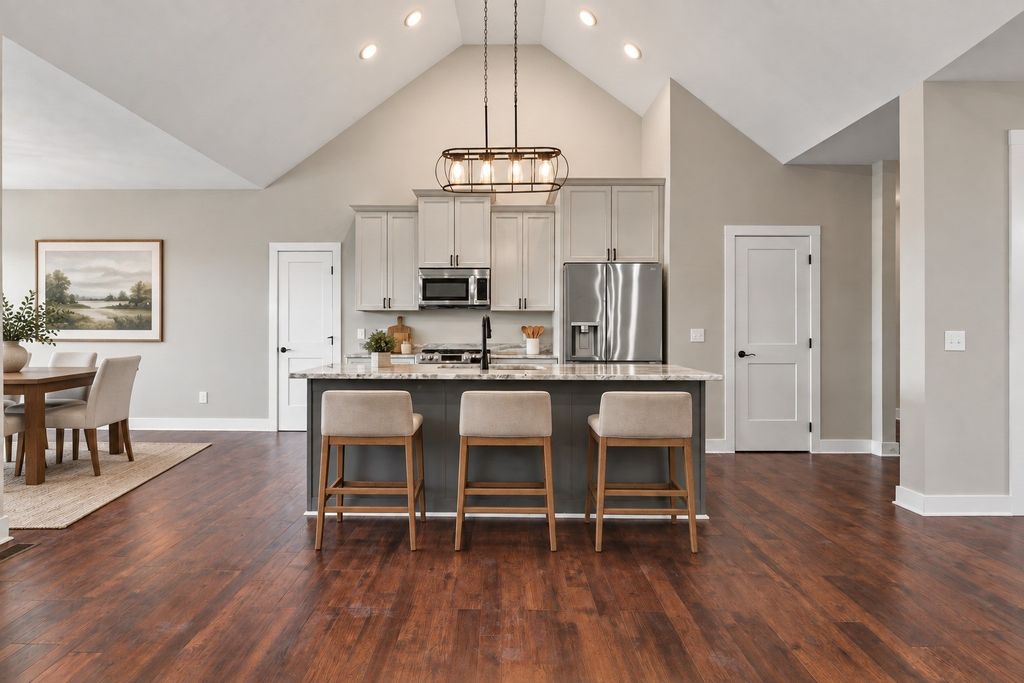 630 Bridle Path Ln, Hartsville