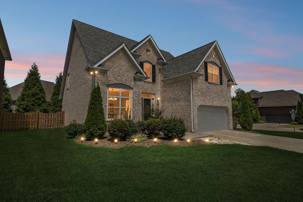 1029 Belcor Dr, Spring Hill