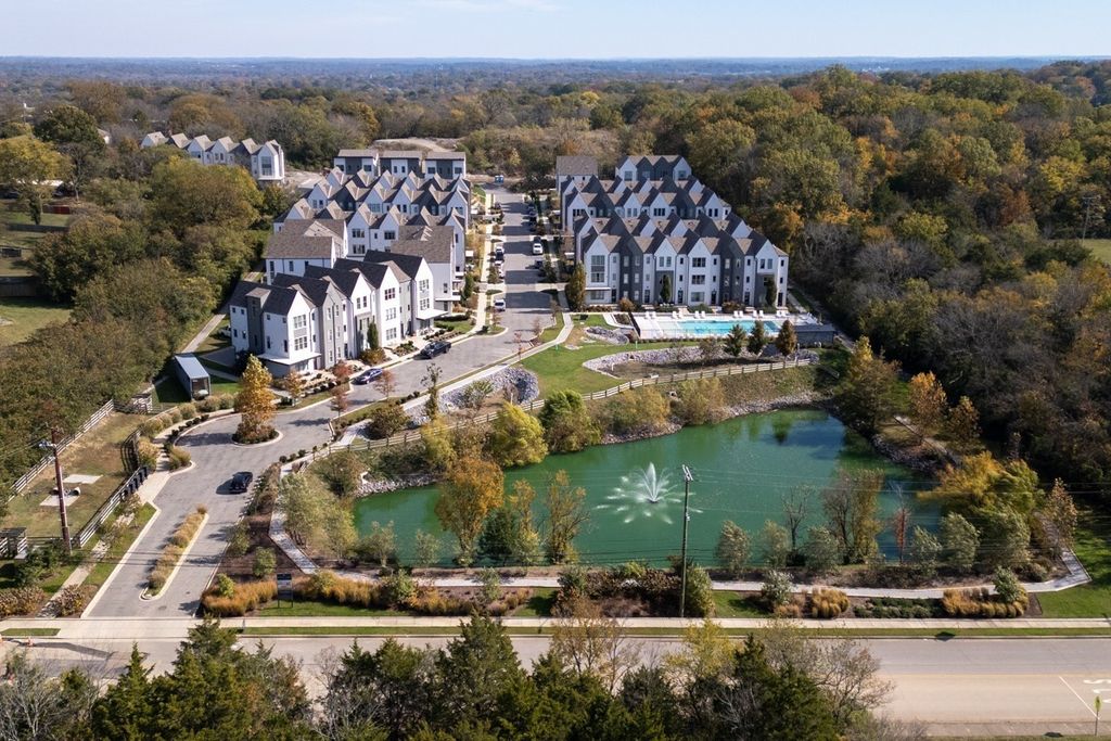253 Arrowhead Dr, Nashville