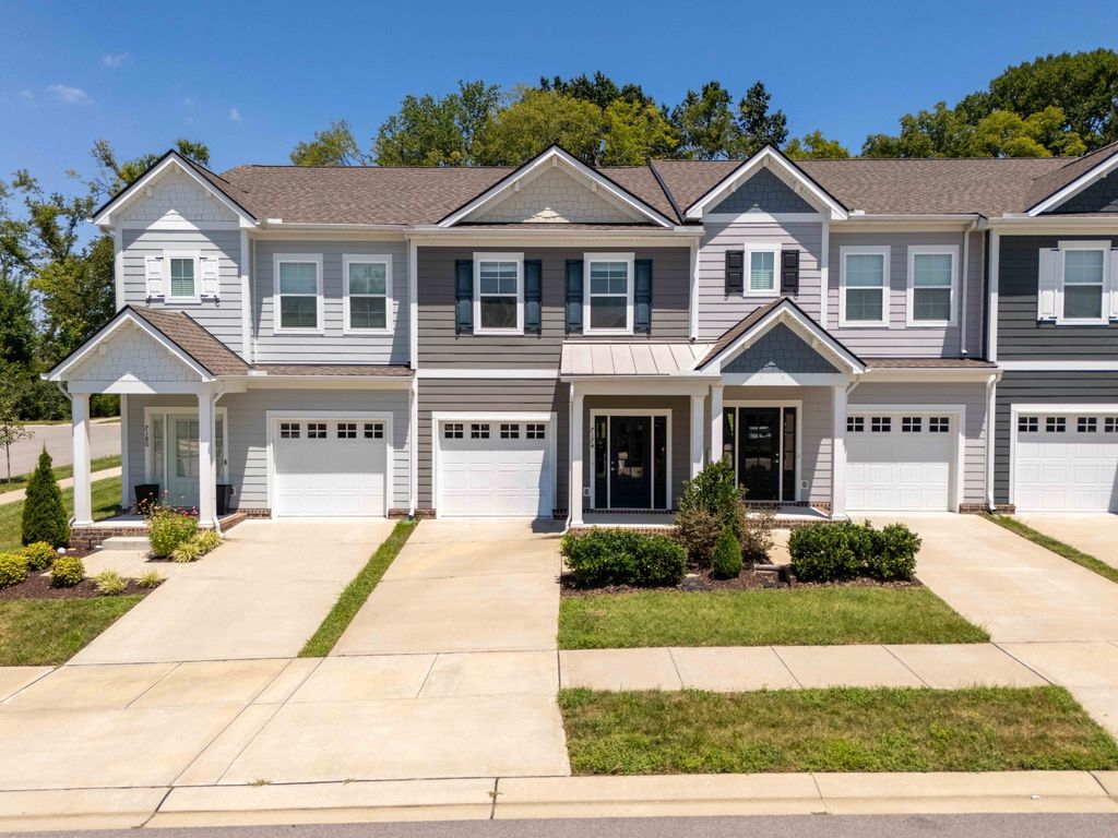 7174 Gracious Dr, Franklin