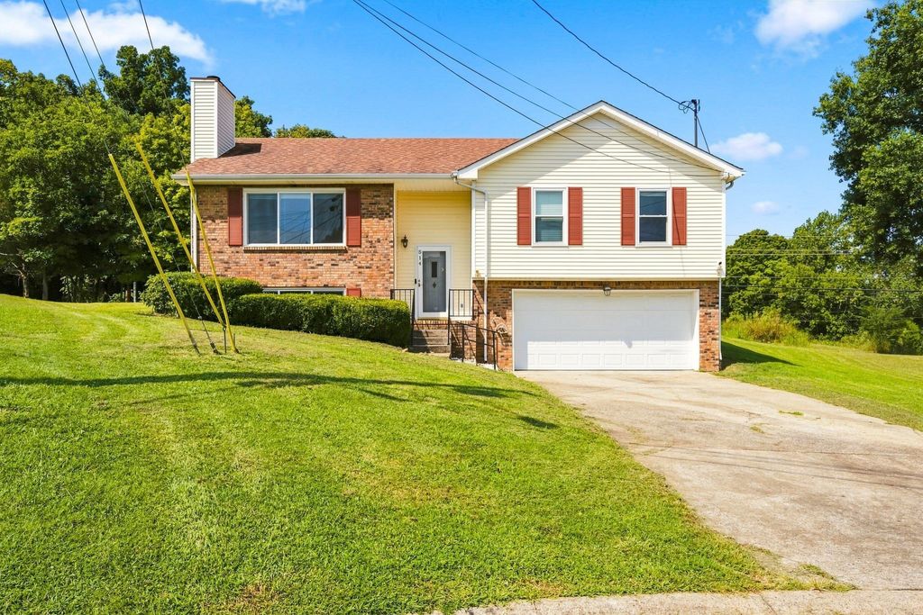 514 Eysian Rd, Clarksville