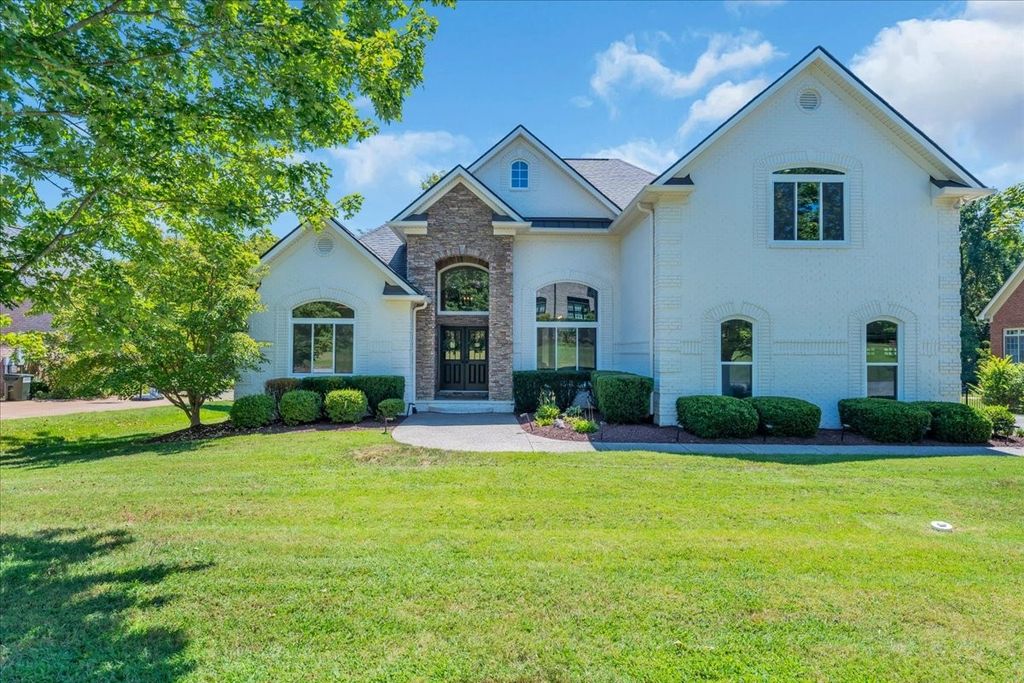 362 Shadow Creek Dr, Brentwood