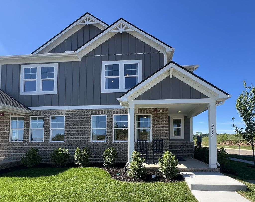 2573 Peaceful Valley Dr, Columbia
