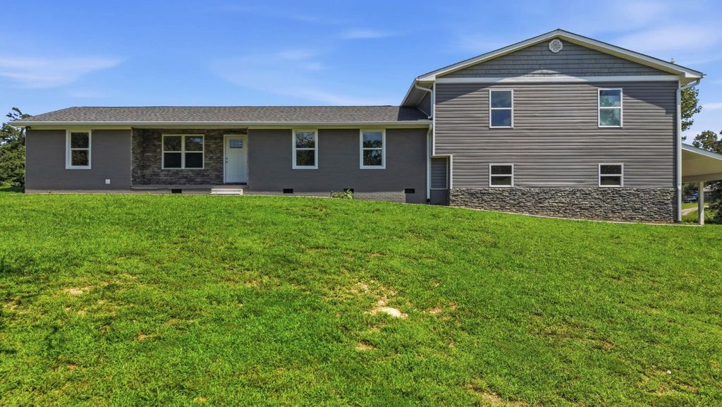 468 Wilkey Rd, Dayton