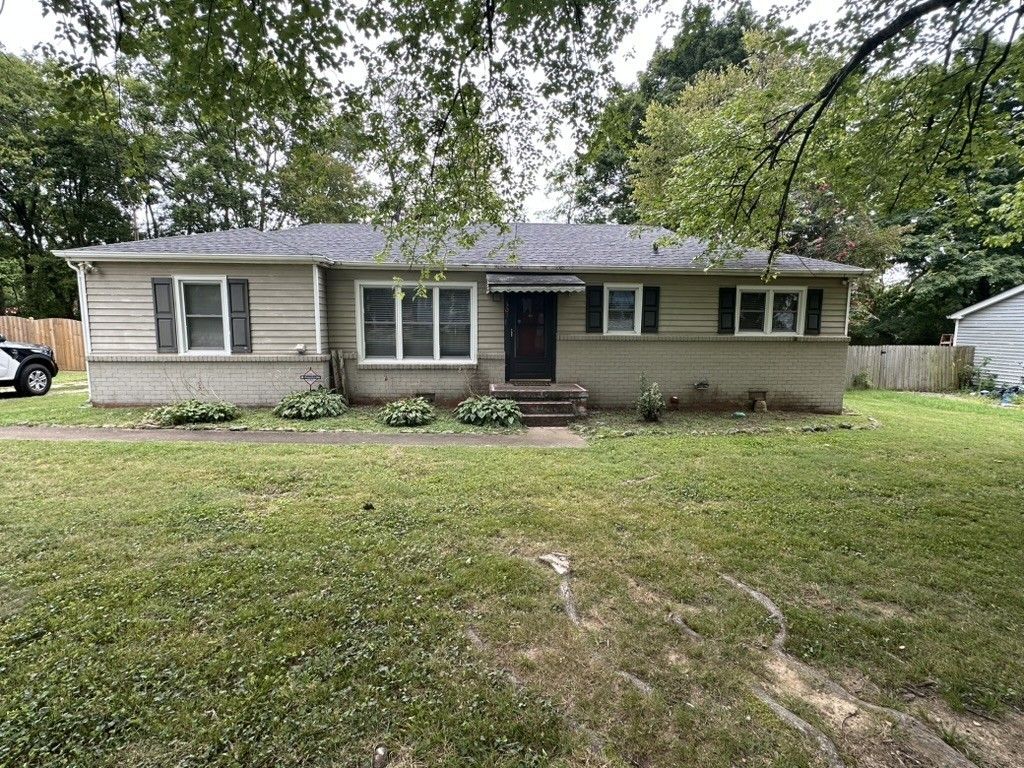 507 Ann Ave, Gallatin