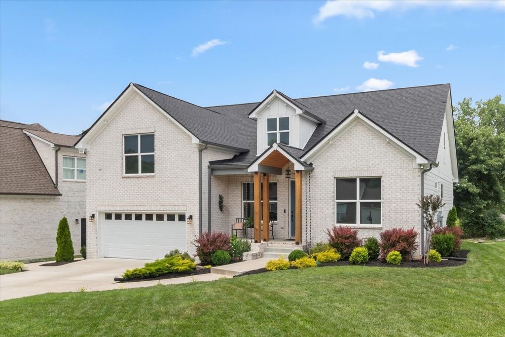 4002 Omaha Ct, Mount Juliet