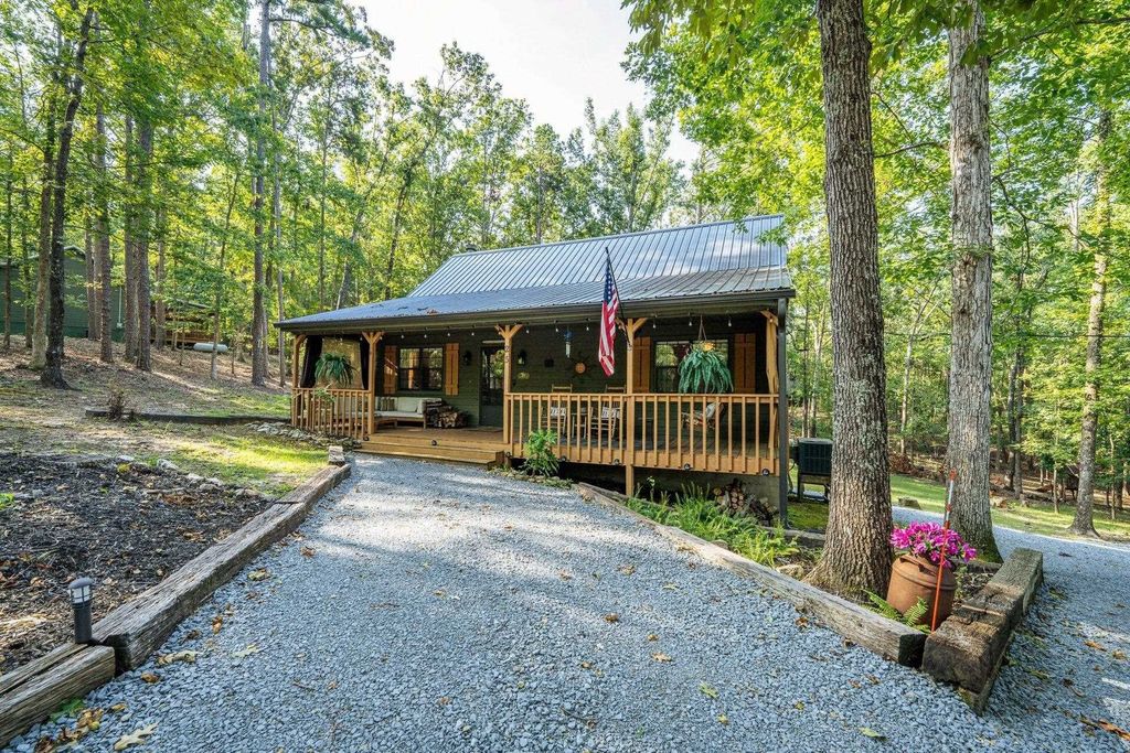 25 Pickwick Woods Cv, Counce