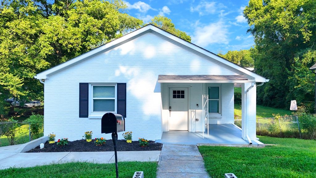 515 Ford St, Clarksville