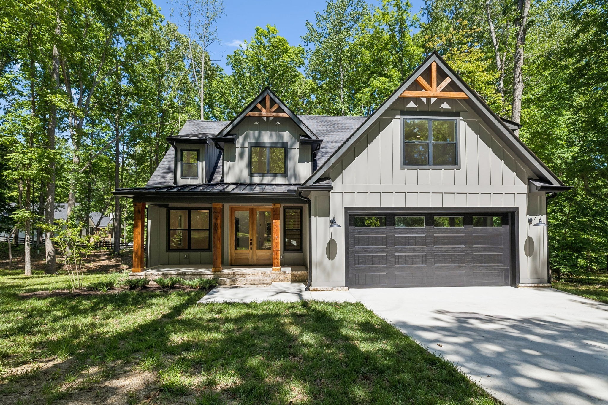 Photo for MLS 3527370 in 1007 Pheasant Ct Kingston Springs, TN - 37082