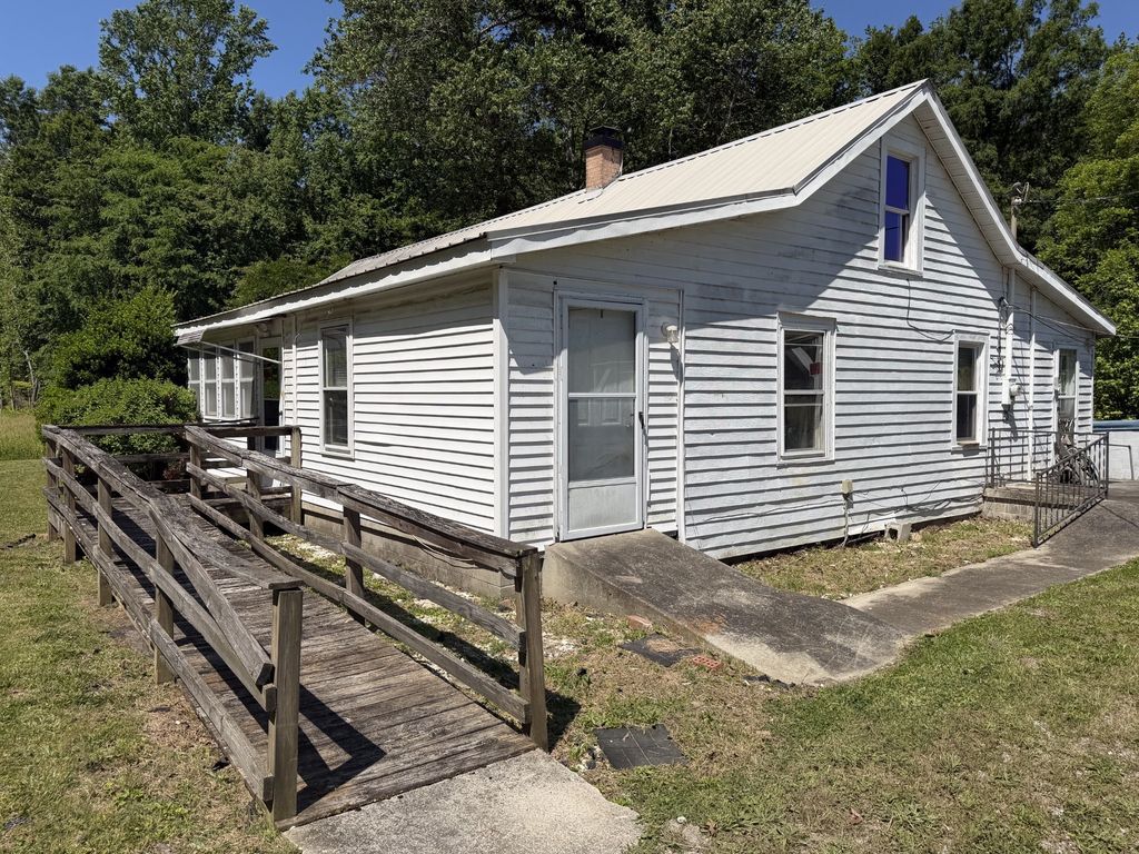 5217 Ragsdale Rd, Manchester
