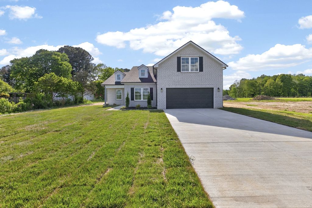 273 Copperas Creek Rd, Tullahoma