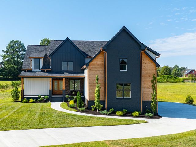 6447 Hopewell Rd, Springfield