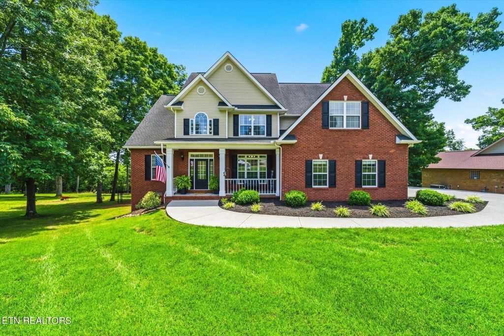 1537 Ellis Woods Loop, Sevierville