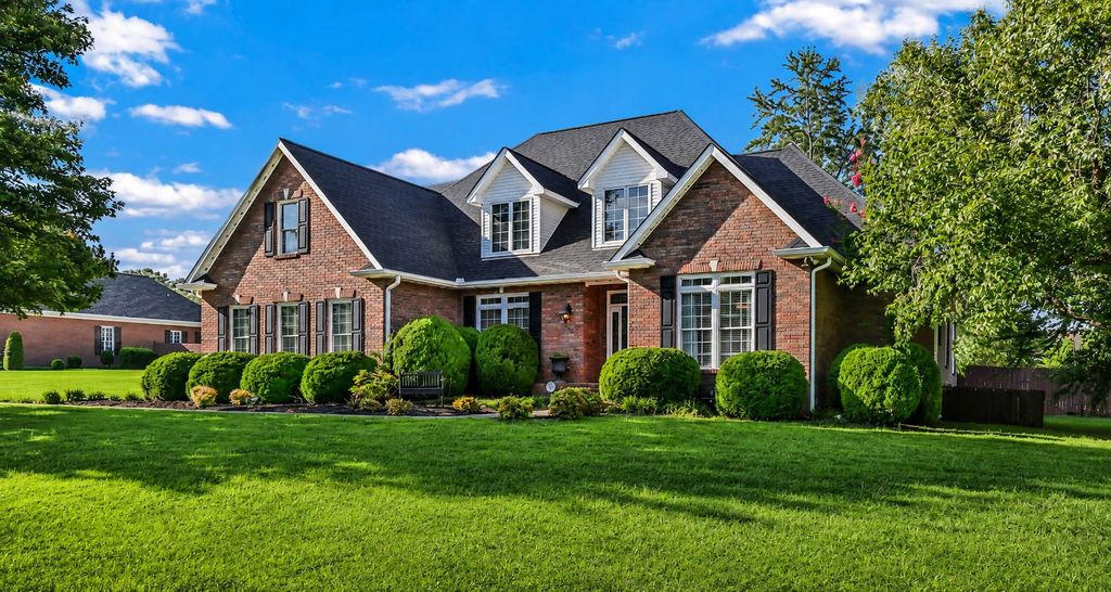 142 Indian Hills Dr, Clarksville