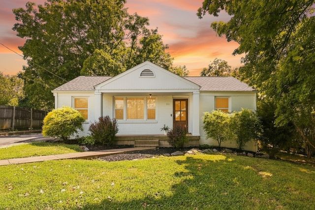 111 Rolynn Dr, Nashville