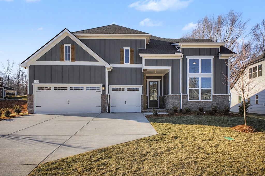 7284 Richvale Drive, Fairview
