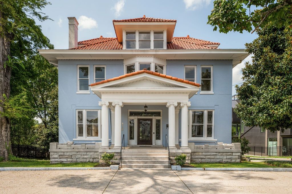 3720 West End Ave, Nashville