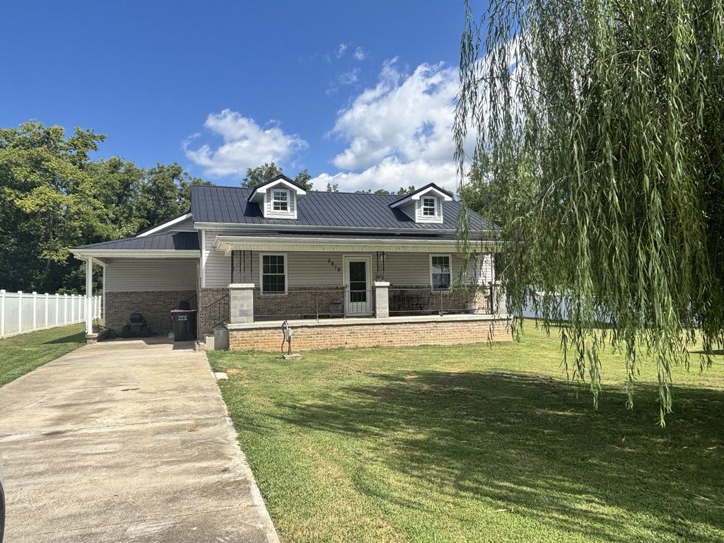 5619 Pembroke Fairview Rd, Pembroke