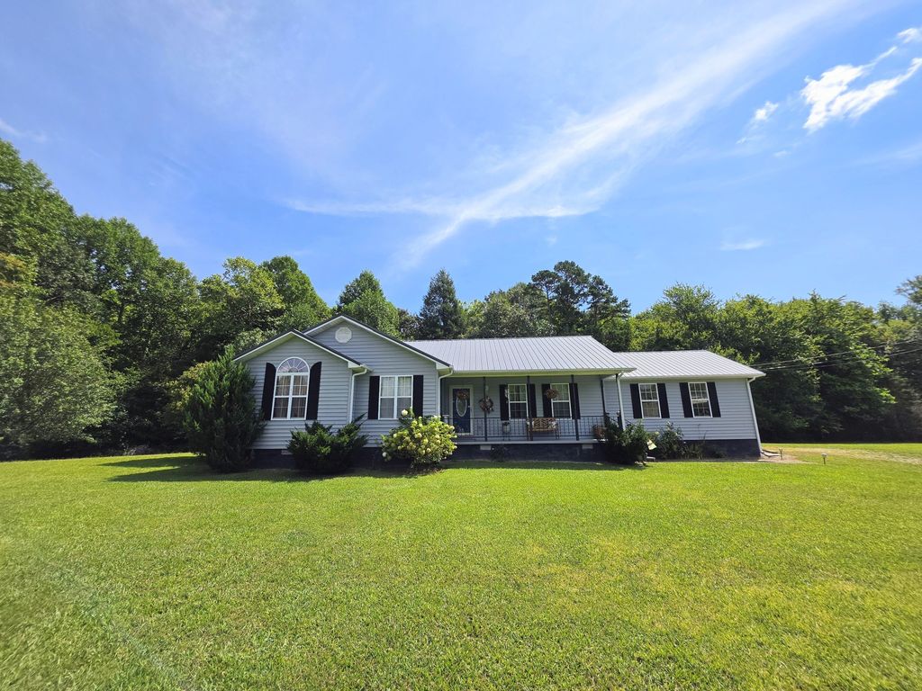 161 S 20th Ave, Gruetli Laager