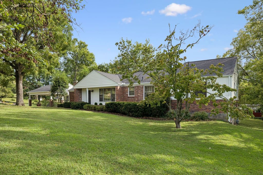 2809 Lincoya Dr, Nashville