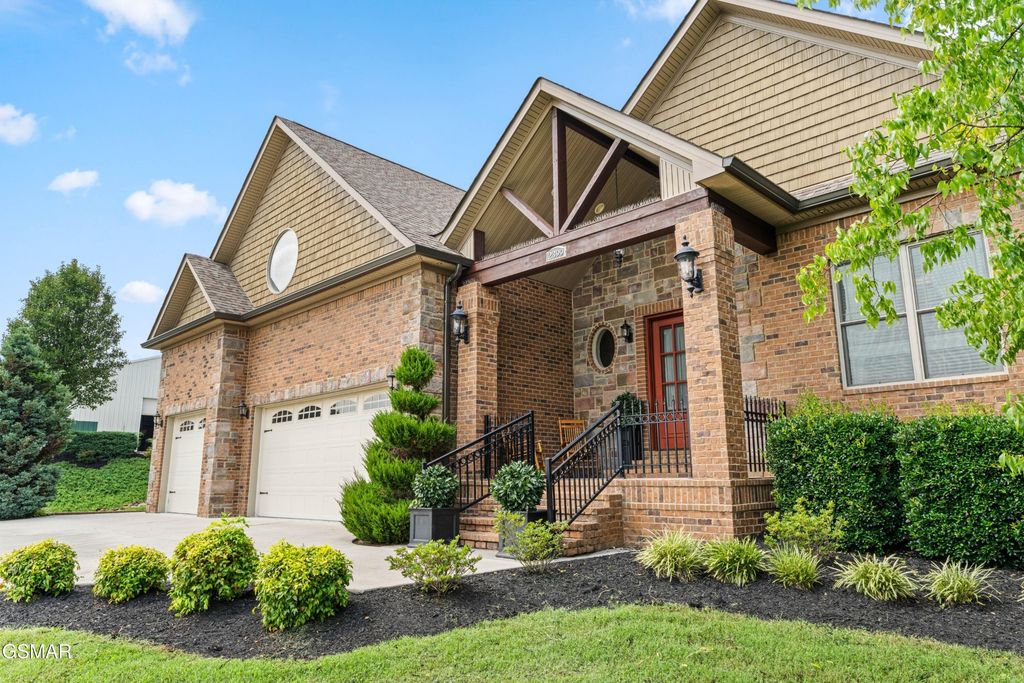 2399 Mccleary Road, Sevierville