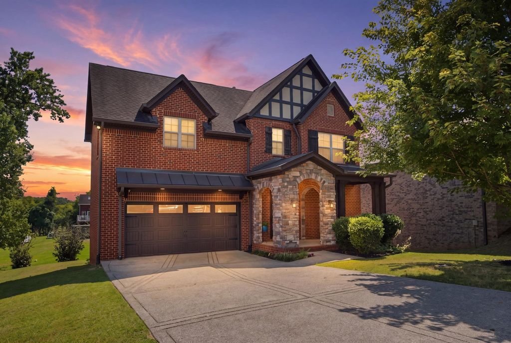 208 Valley Bend Dr, Nashville