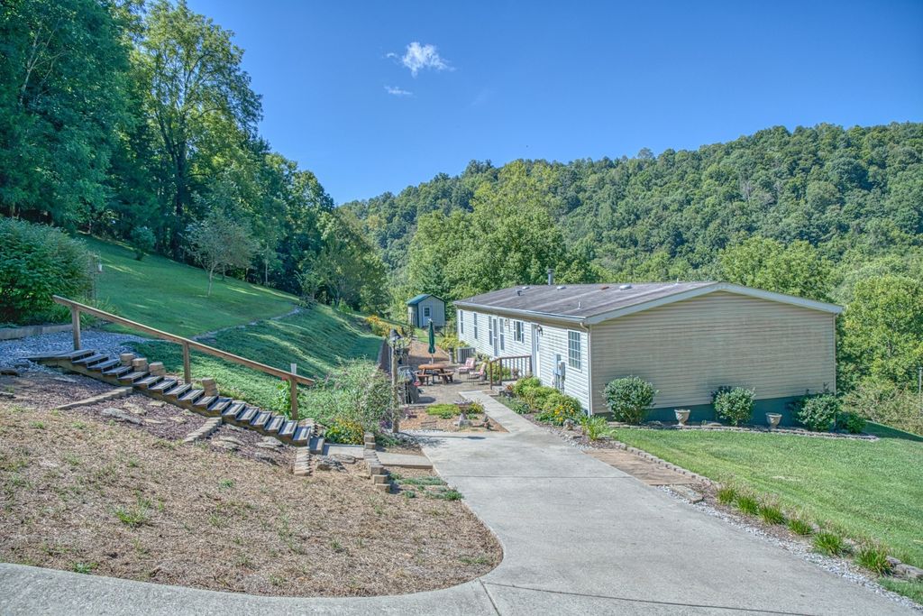 258 Knob Creek Rd, Celina