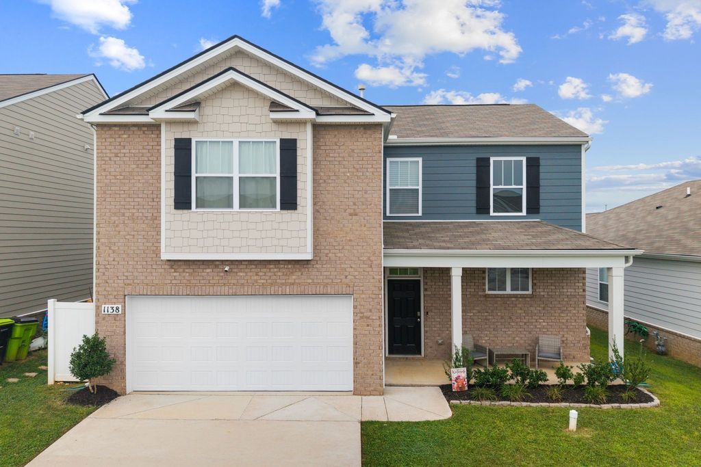 1138 Barry Baker Ln, White House