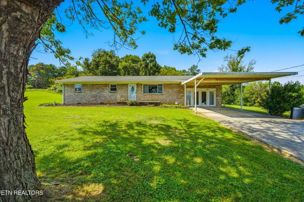 804 Maryville Hwy, Seymour