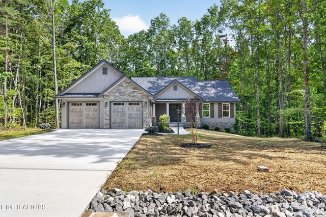 321 Beachwood Drive, Crossville