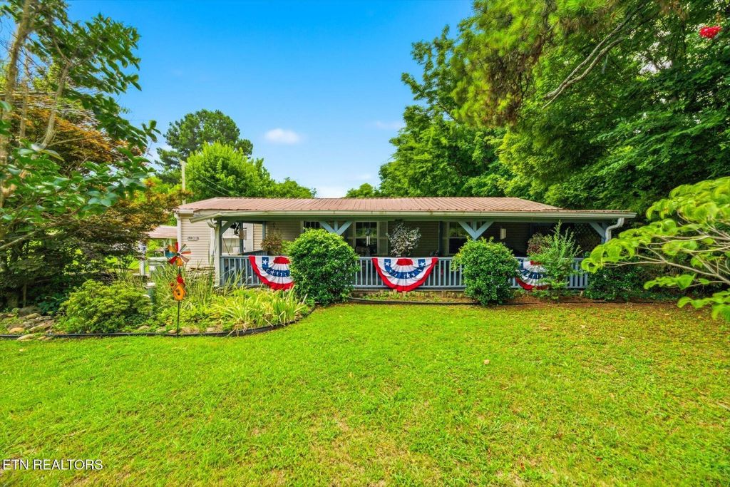 220 County Road 475, Etowah