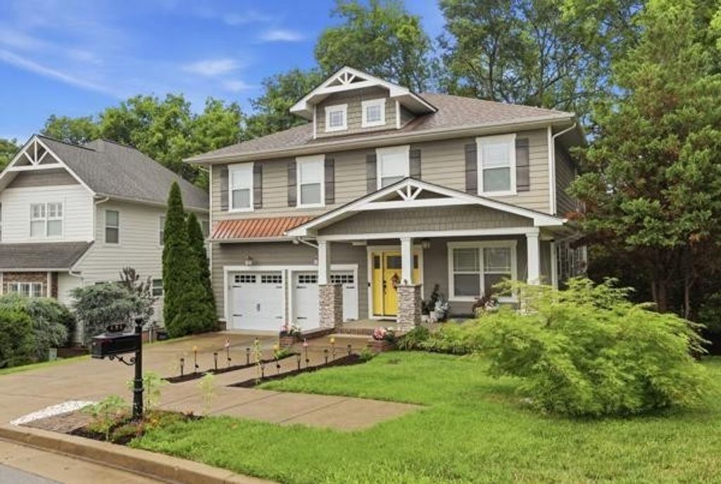 493 Highpoint Ter, Brentwood