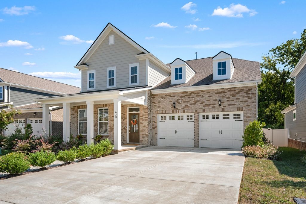630 Seuss Way, Hendersonville