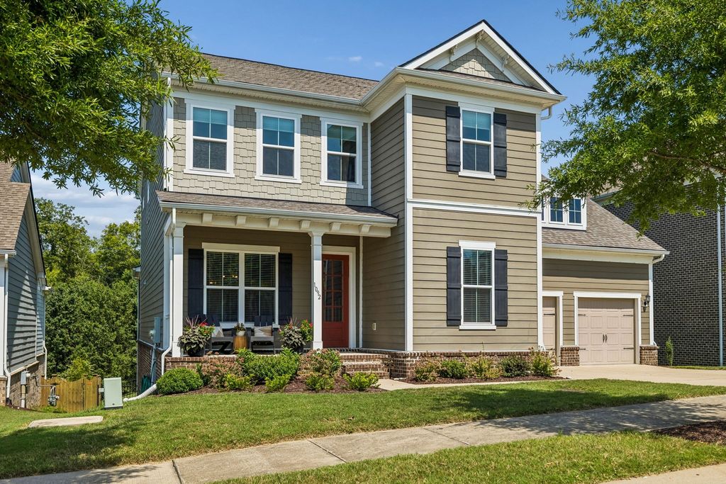 1092 Amelia Park Dr, Franklin