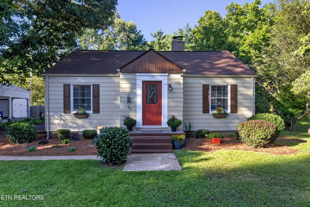 132 Lonas Drive, Maryville