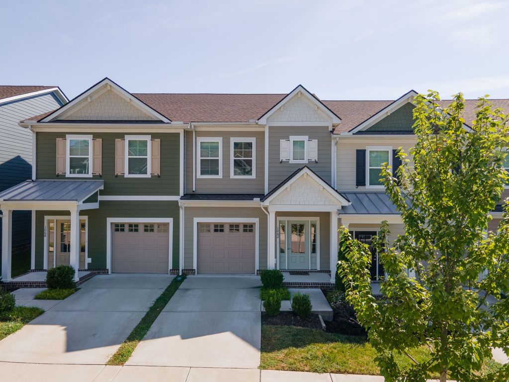 1062 Sweetleaf Dr, Franklin