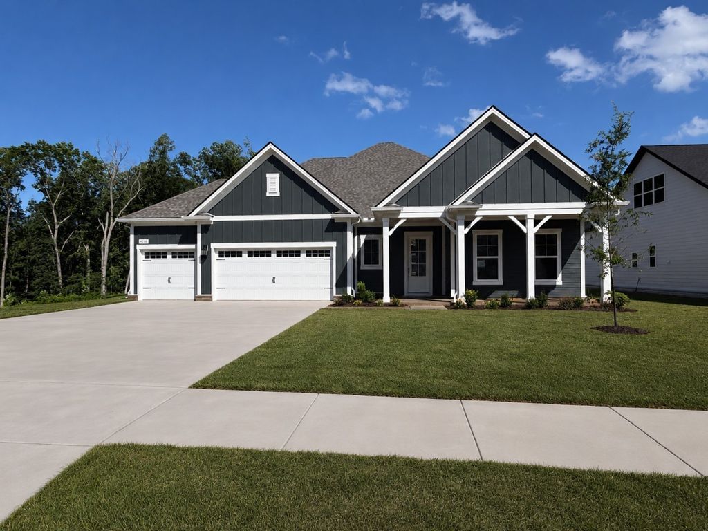 7290 Fairlawn Drive, Fairview