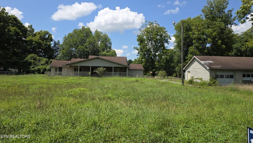 7011 Shell Lane, Knoxville