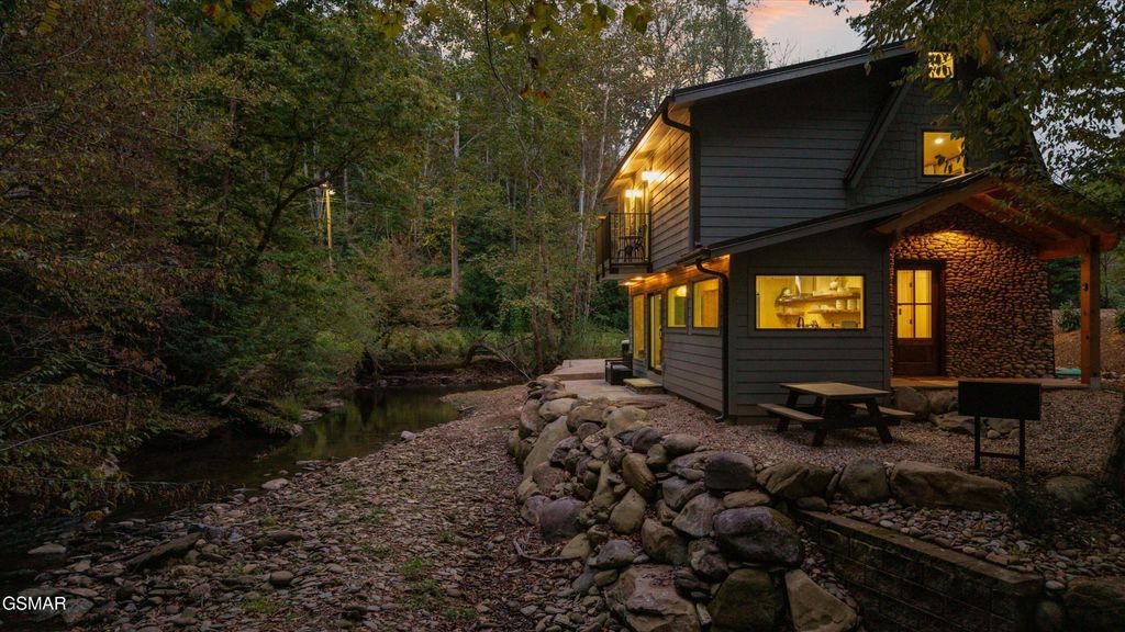 2951 Webb Creek Road, Sevierville
