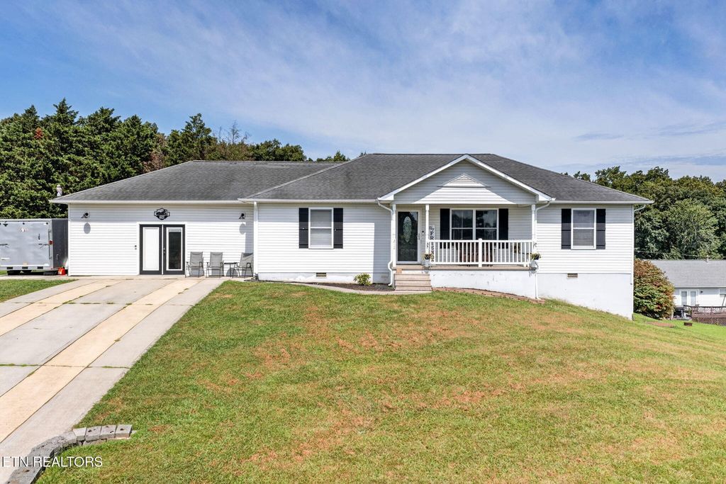 212 Bayberry Drive, Crossville