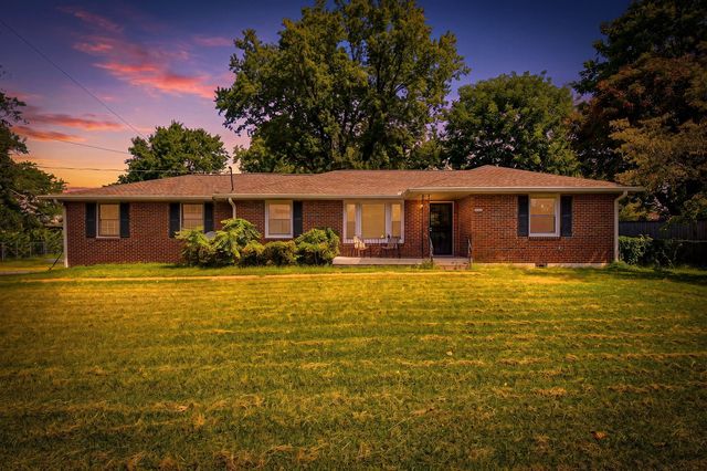 2952 Hillhurst Dr, Nashville