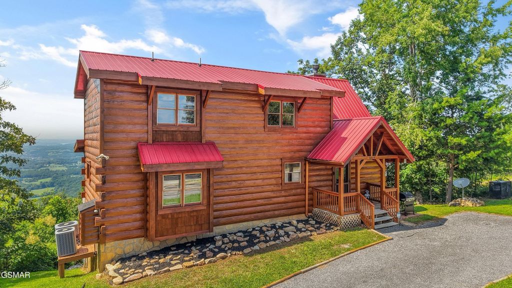 689 Shell Mountain Road, Sevierville