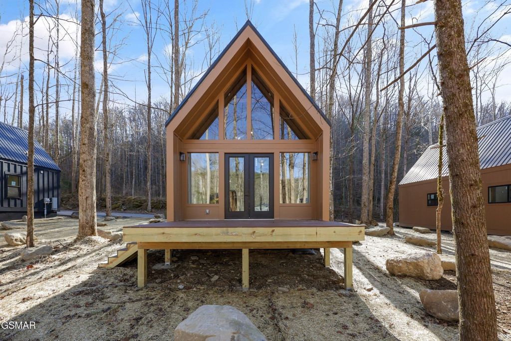 222 Braydens Way, Gatlinburg
