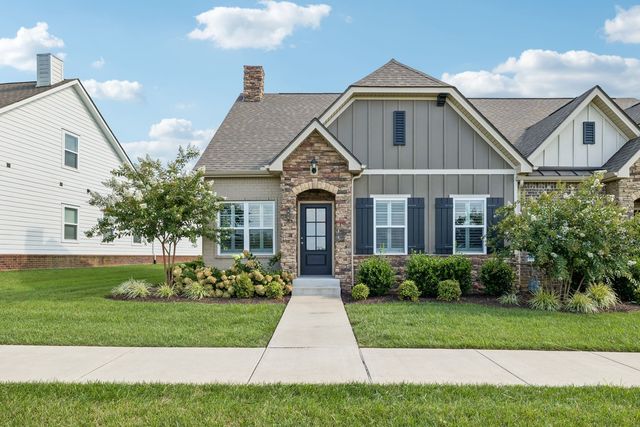 416 Alter Ter, Lebanon