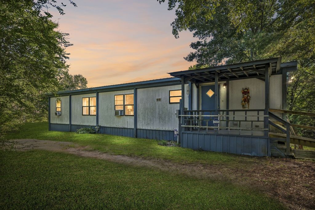 11585 Bakerville Rd, Waverly