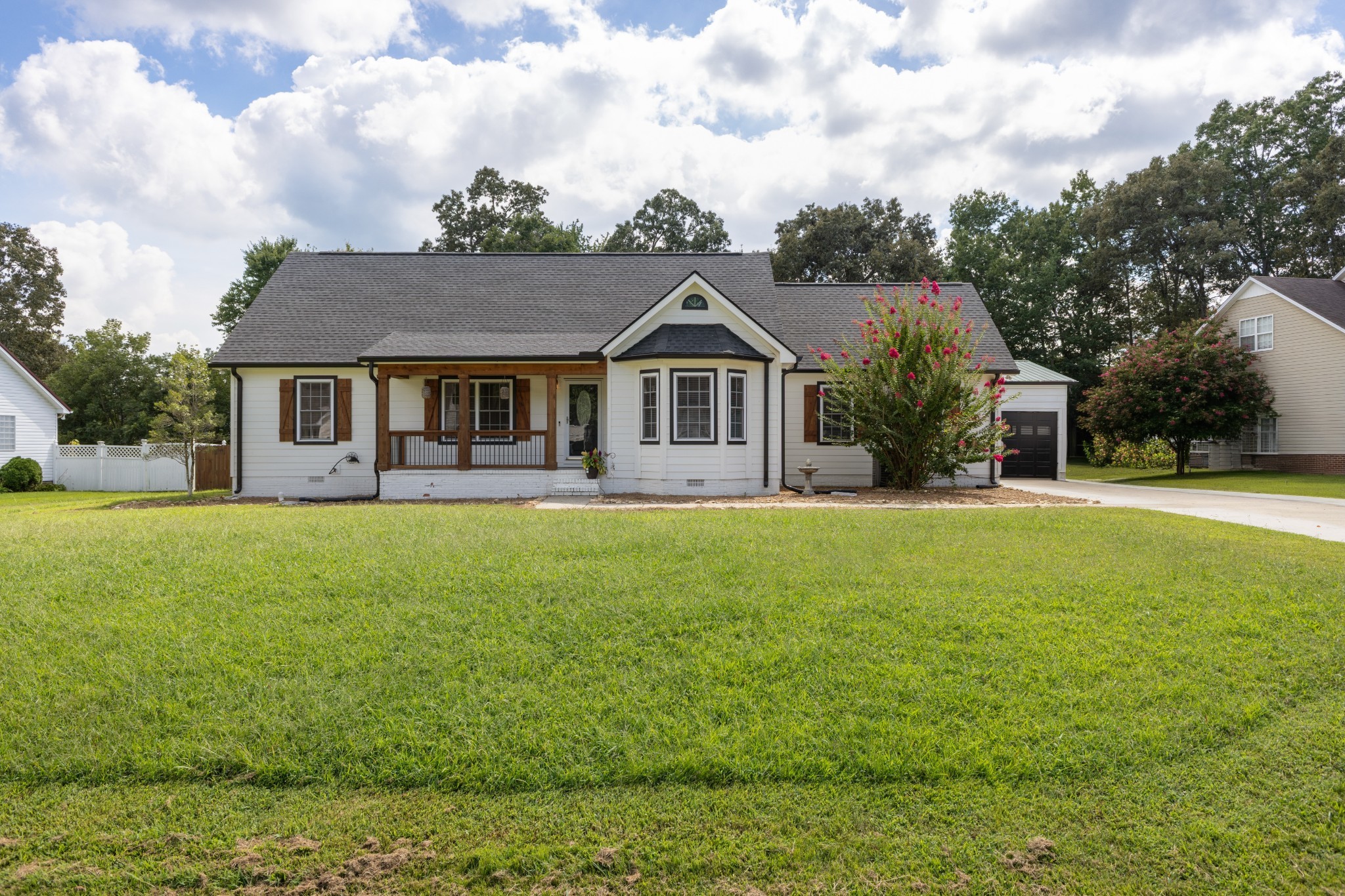 Photo of Listing #3528824