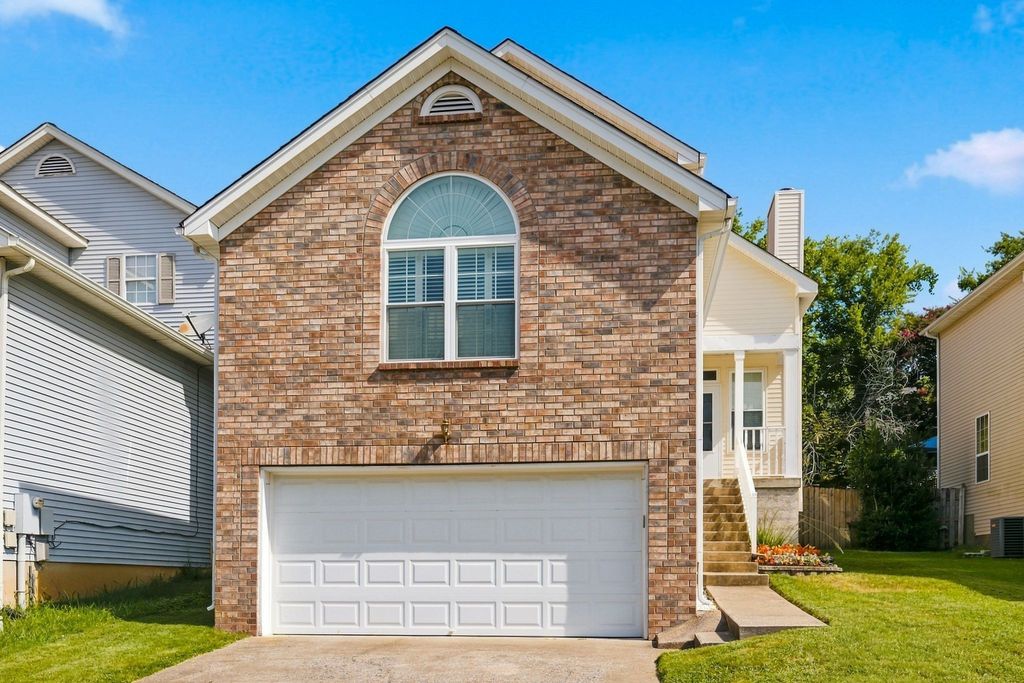 5936 Colchester Dr, Hermitage